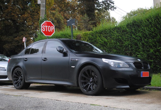 BMW M5 E60 2005