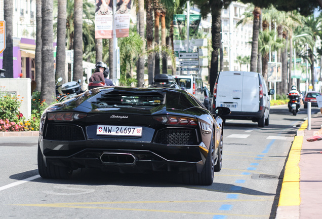 Lamborghini Aventador LP700-4