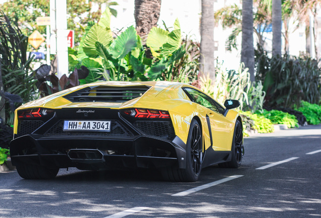 Lamborghini Aventador LP720-4 50° Anniversario