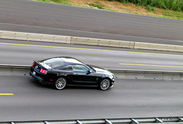 Ford Mustang Shelby GT500 2010