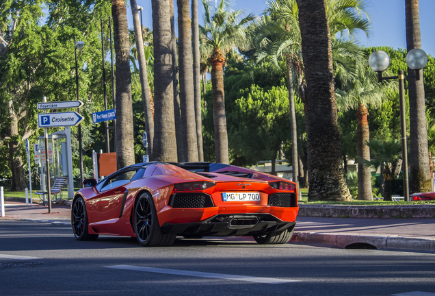 Lamborghini Aventador LP700-4 Roadster