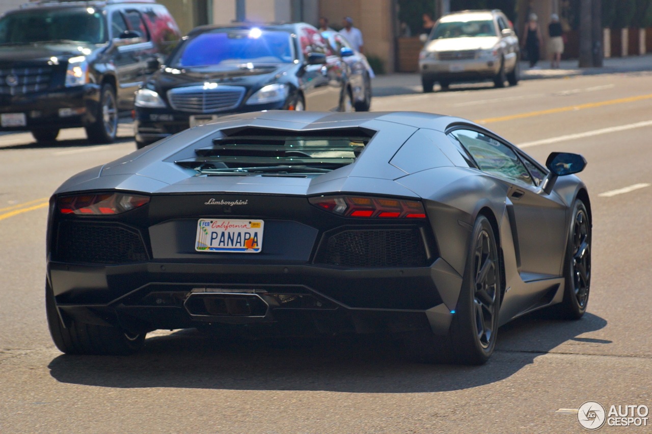 Lamborghini Aventador LP700-4