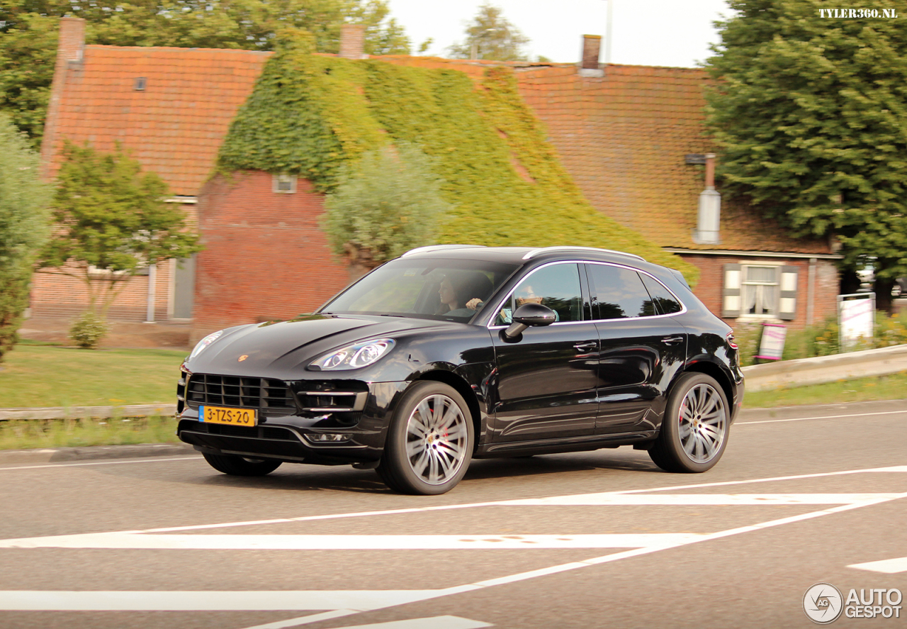 Porsche 95B Macan Turbo