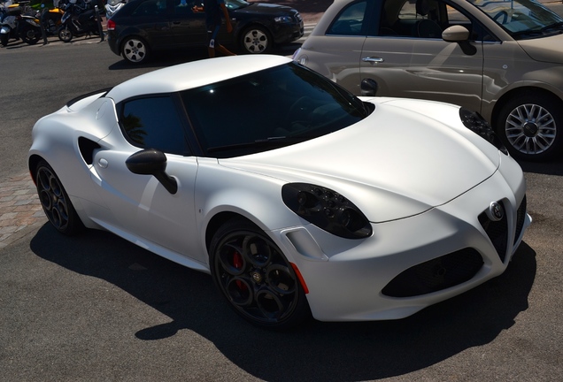 Alfa Romeo 4C Launch Edition