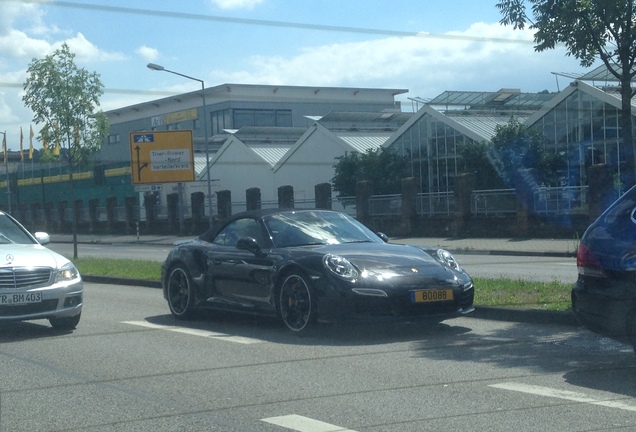 Porsche 991 Turbo S Cabriolet MkI