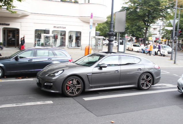 Porsche 970 Panamera GTS MkI