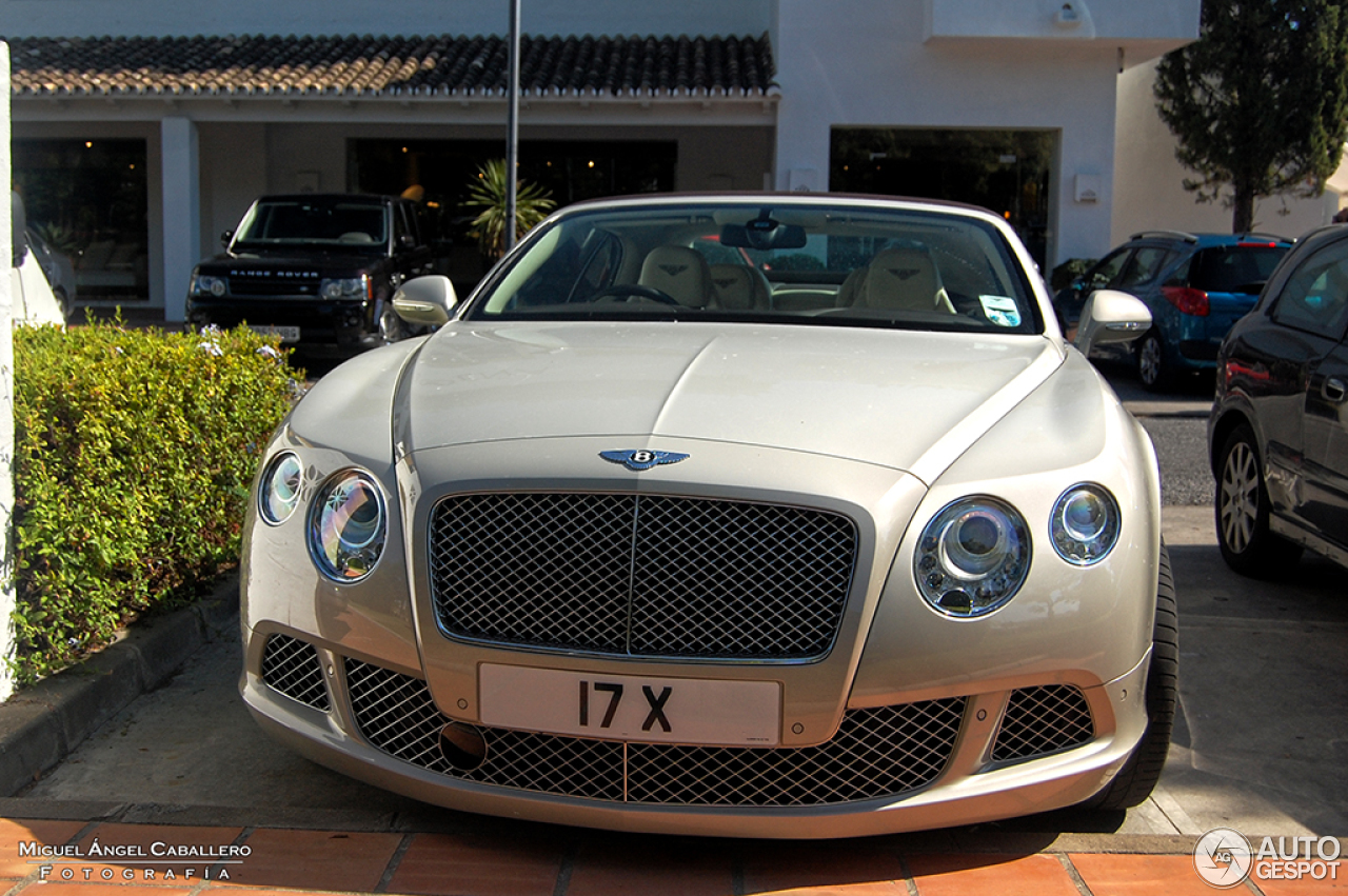 Bentley Continental GTC 2012