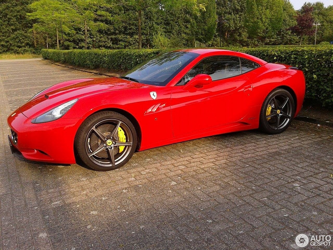 Ferrari California