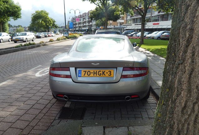 Aston Martin DB9