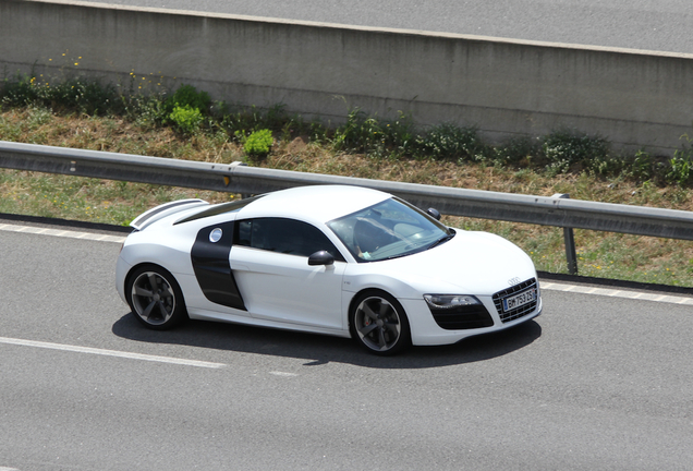 Audi R8 V10