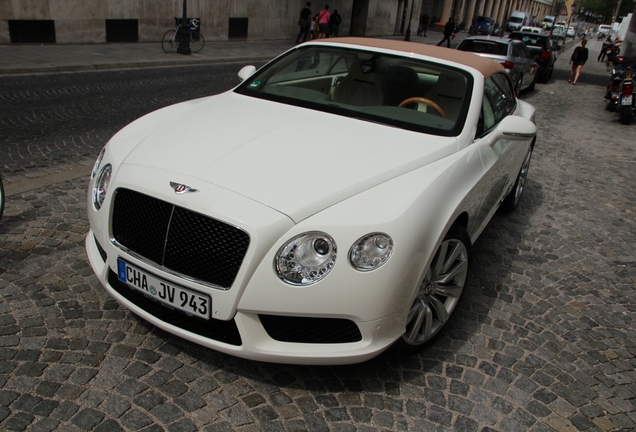 Bentley Continental GTC V8