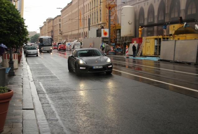 Porsche 970 Panamera GTS MkII