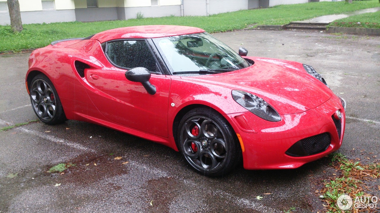 Alfa Romeo 4C Launch Edition