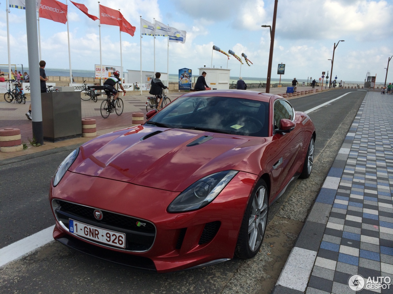 Jaguar F-TYPE R Coupé