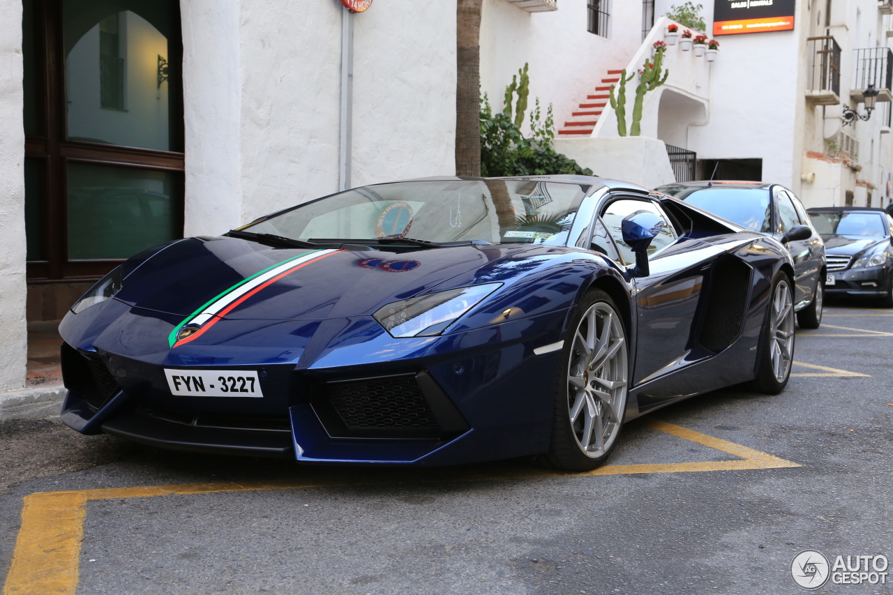 Lamborghini Aventador LP700-4 Roadster