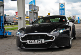 Aston Martin V12 Vantage S