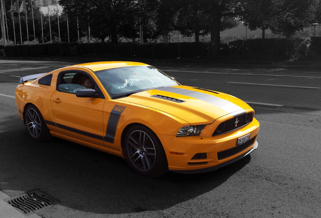 Ford Mustang Boss 302 Laguna Seca 2013