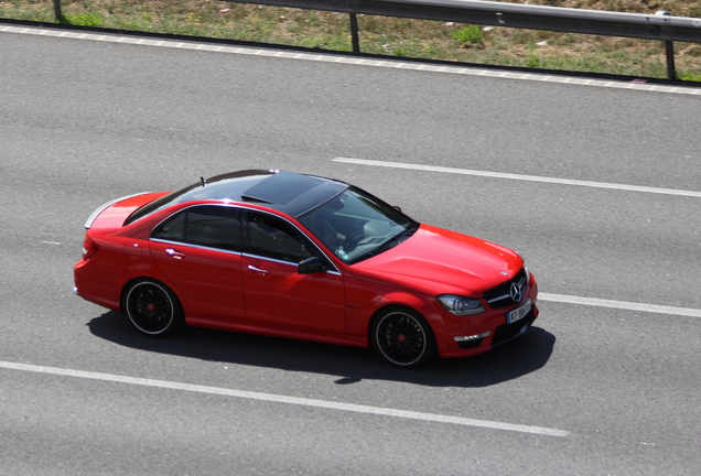 Mercedes-Benz C 63 AMG W204 2012