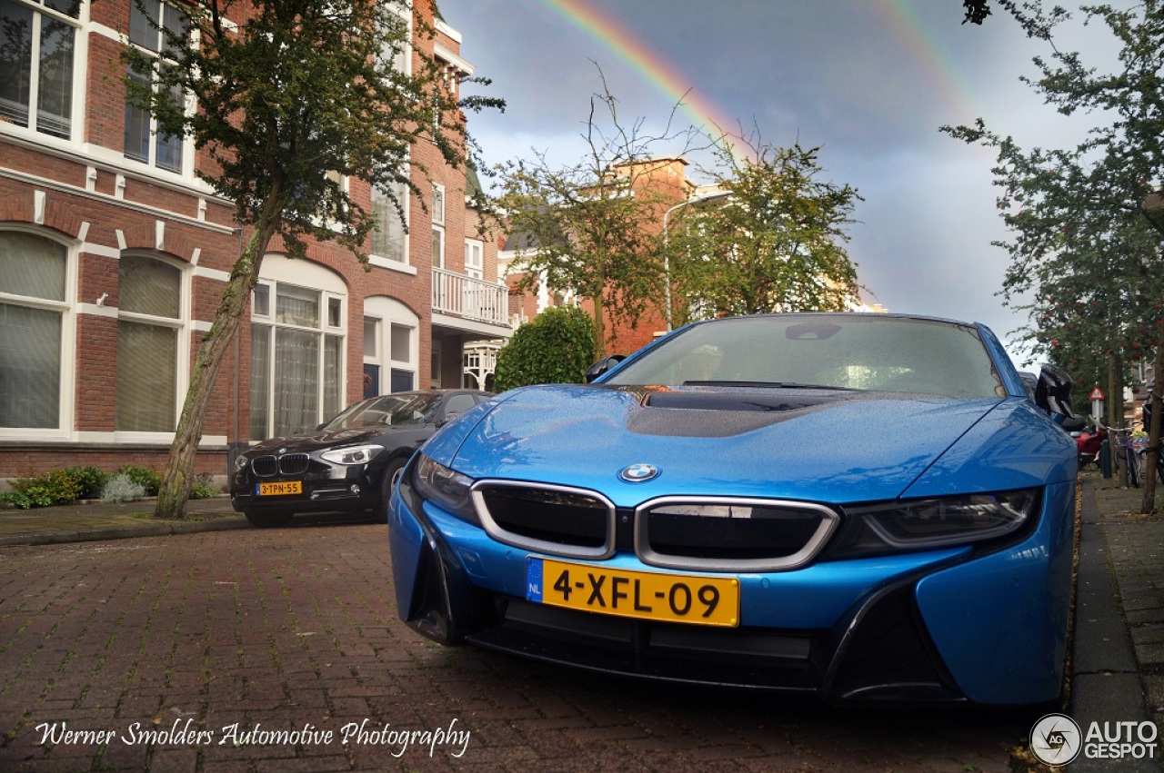 BMW i8