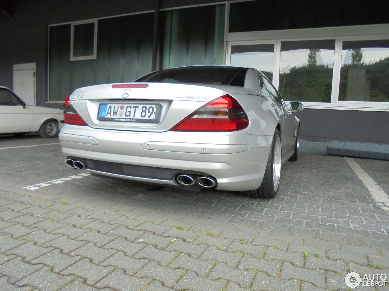 Mercedes-Benz SL 55 AMG R230