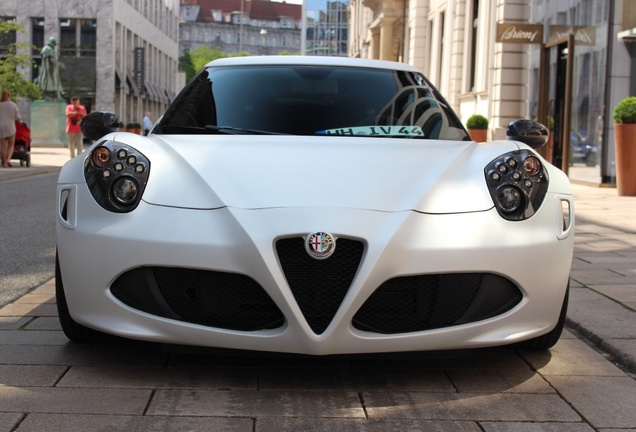 Alfa Romeo 4C Launch Edition