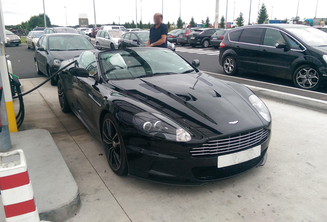 Aston Martin DBS Volante