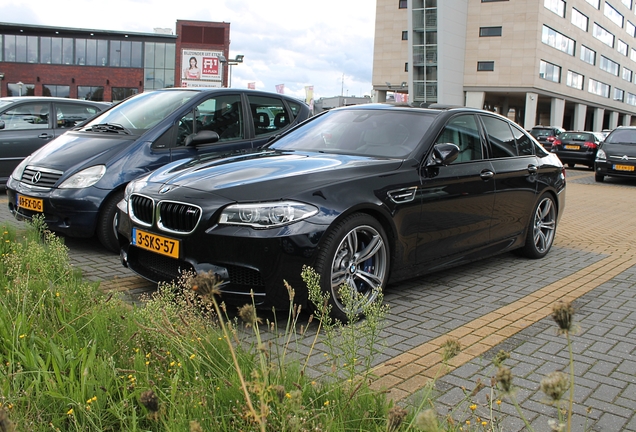 BMW M5 F10 2014