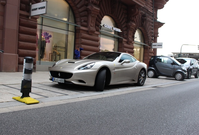 Ferrari California