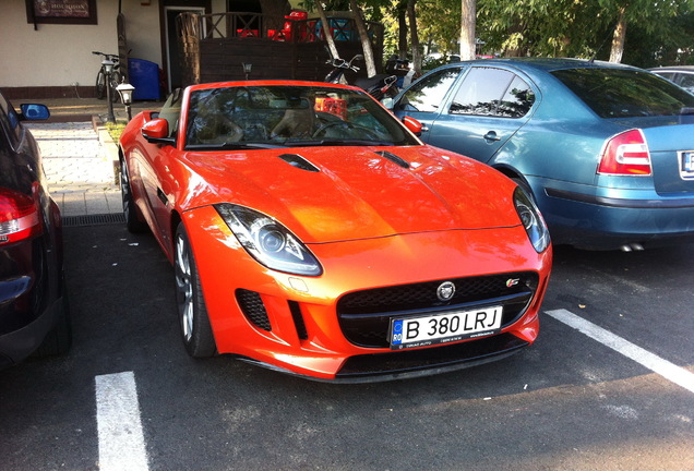 Jaguar F-TYPE S Convertible