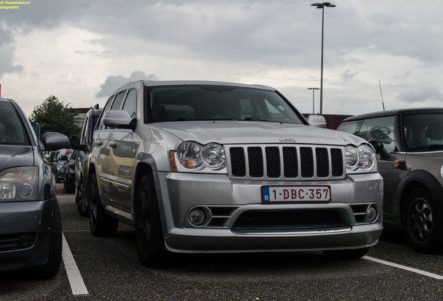 Jeep Grand Cherokee SRT-8 2005