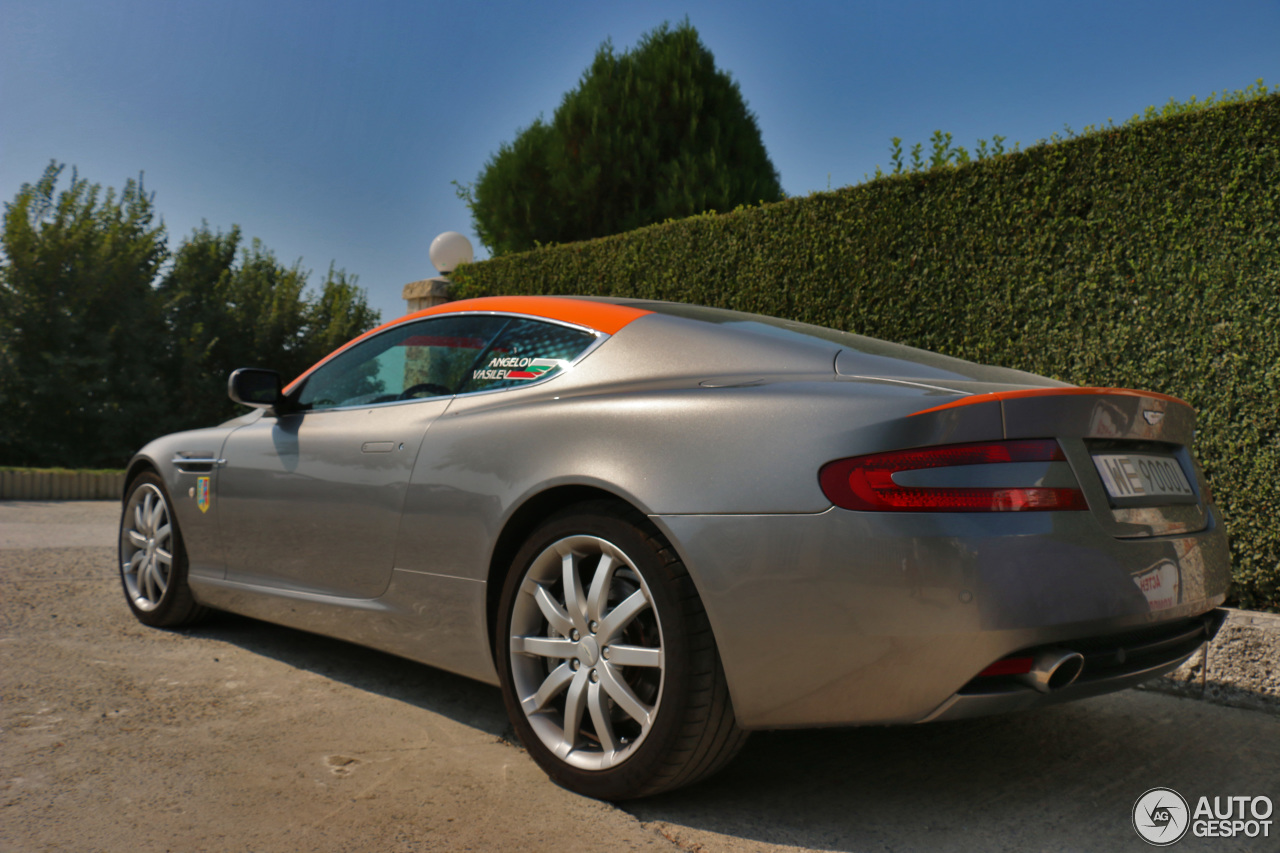 Aston Martin DB9