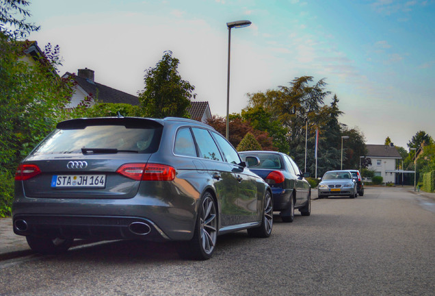 Audi RS4 Avant B8