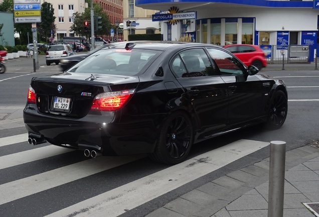 BMW M5 E60 2007