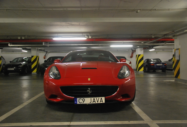 Ferrari California