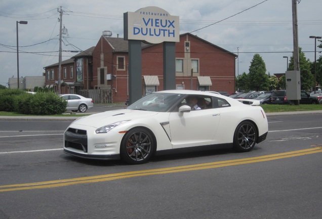 Nissan GT-R 2014