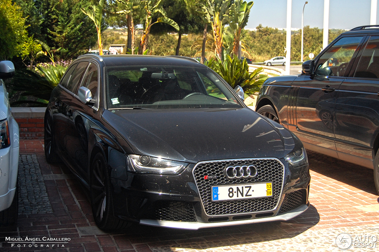 Audi RS4 Avant B8