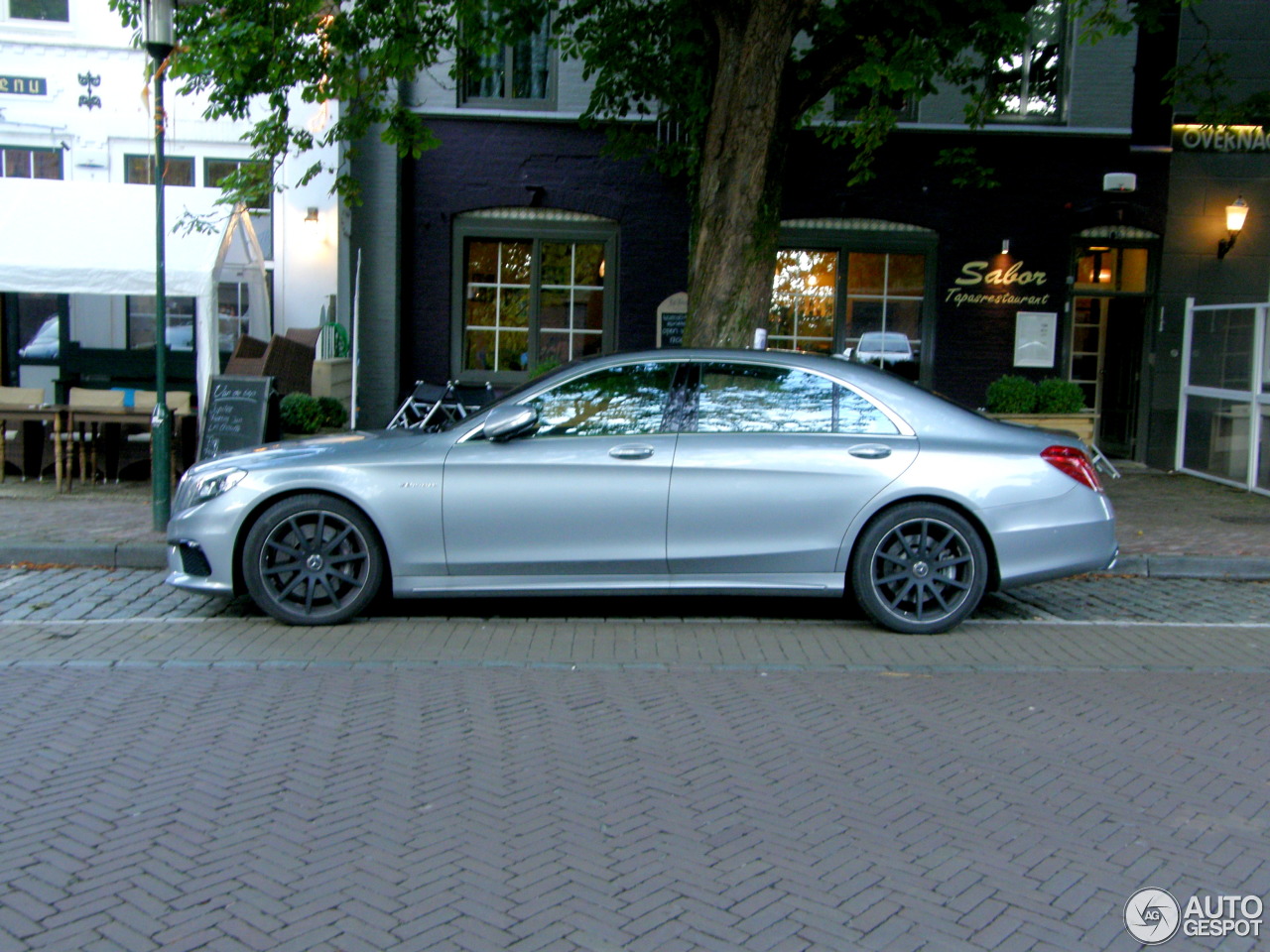 Mercedes-Benz S 63 AMG V222