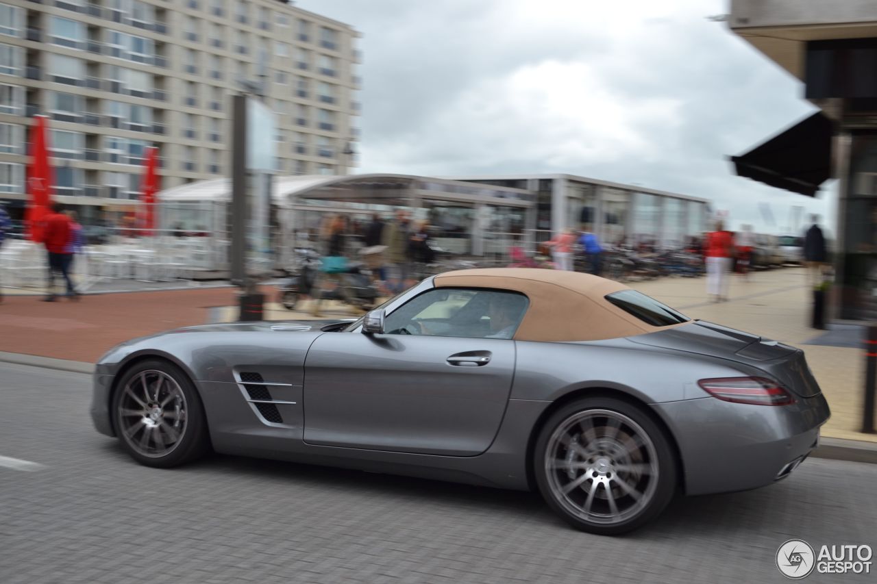 Mercedes-Benz SLS AMG Roadster