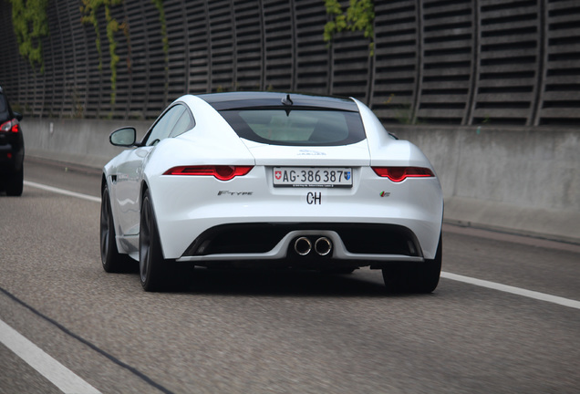 Jaguar F-TYPE S Coupé