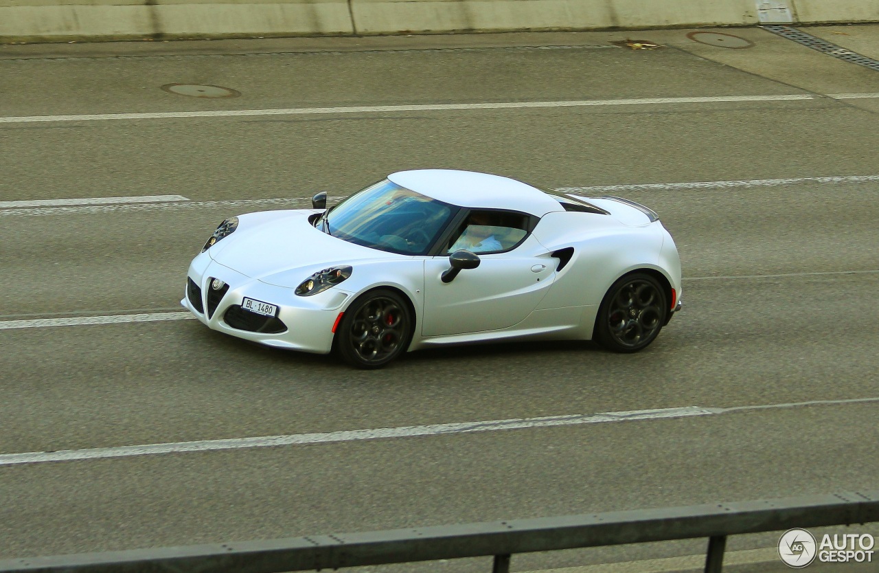 Alfa Romeo 4C Launch Edition