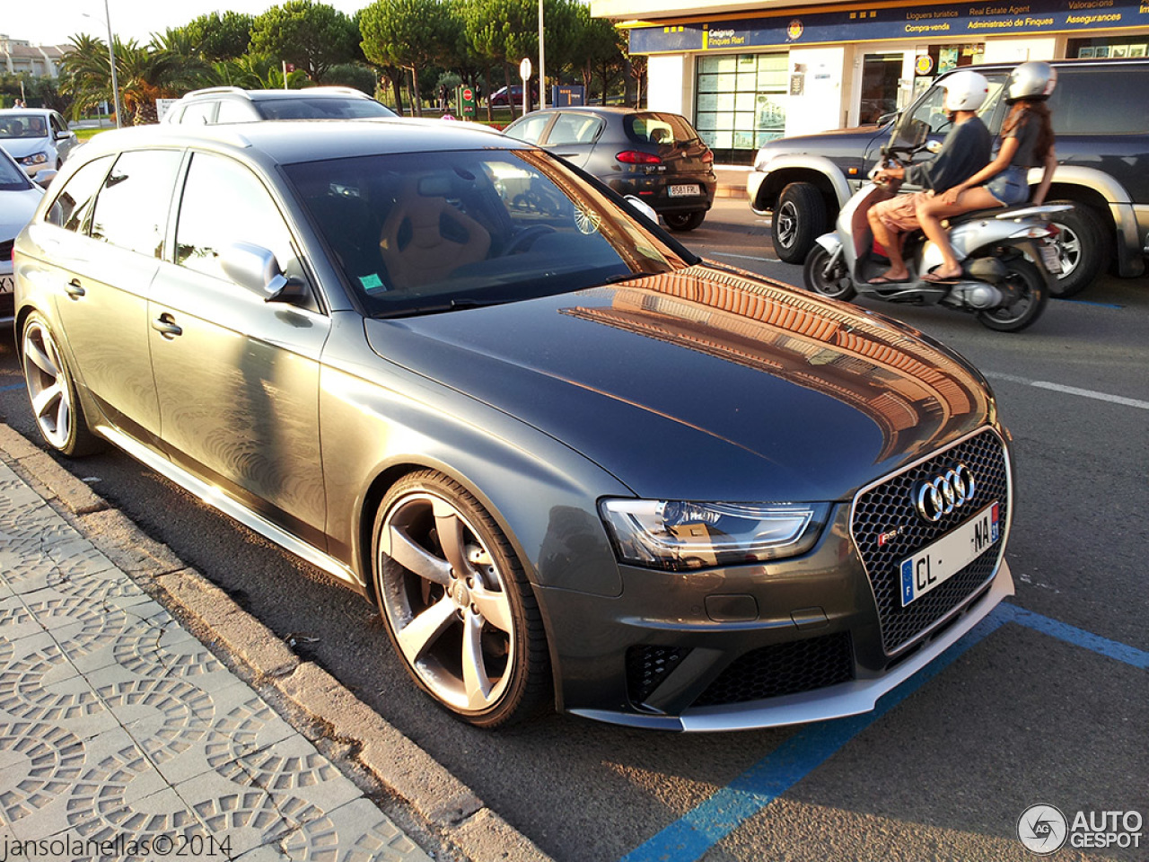 Audi RS4 Avant B8