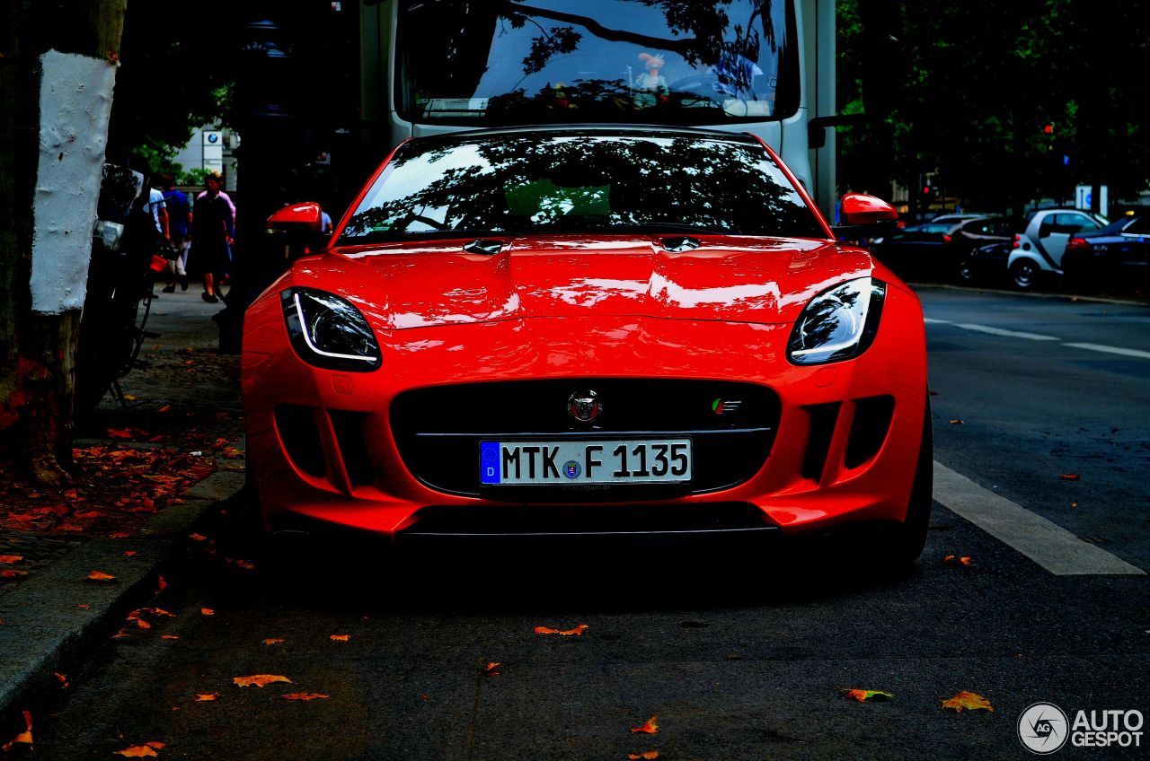 Jaguar F-TYPE S Coupé