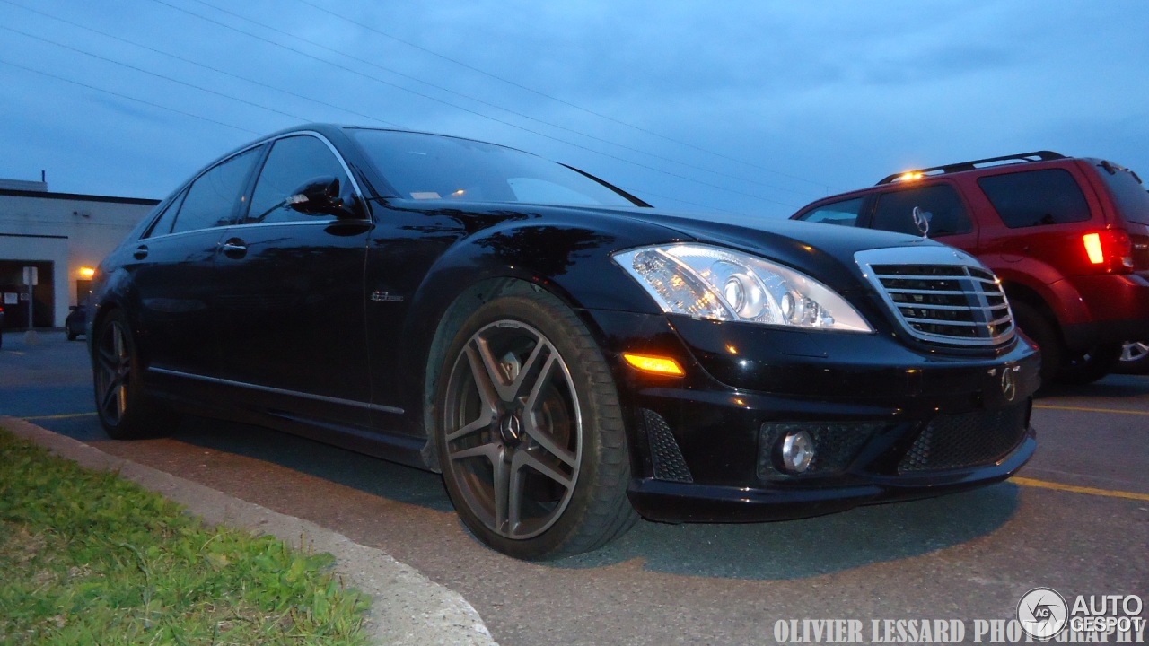 Mercedes-Benz S 63 AMG W221