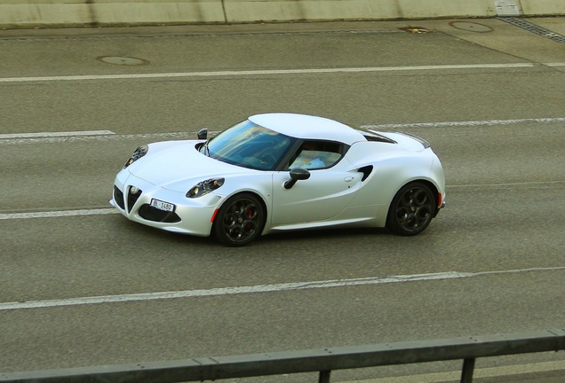 Alfa Romeo 4C Launch Edition