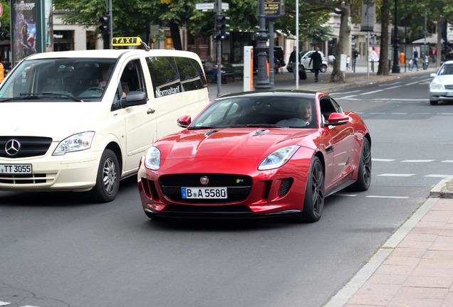 Jaguar F-TYPE R Coupé