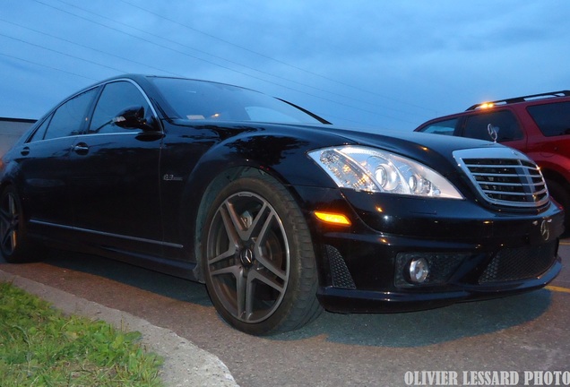 Mercedes-Benz S 63 AMG W221