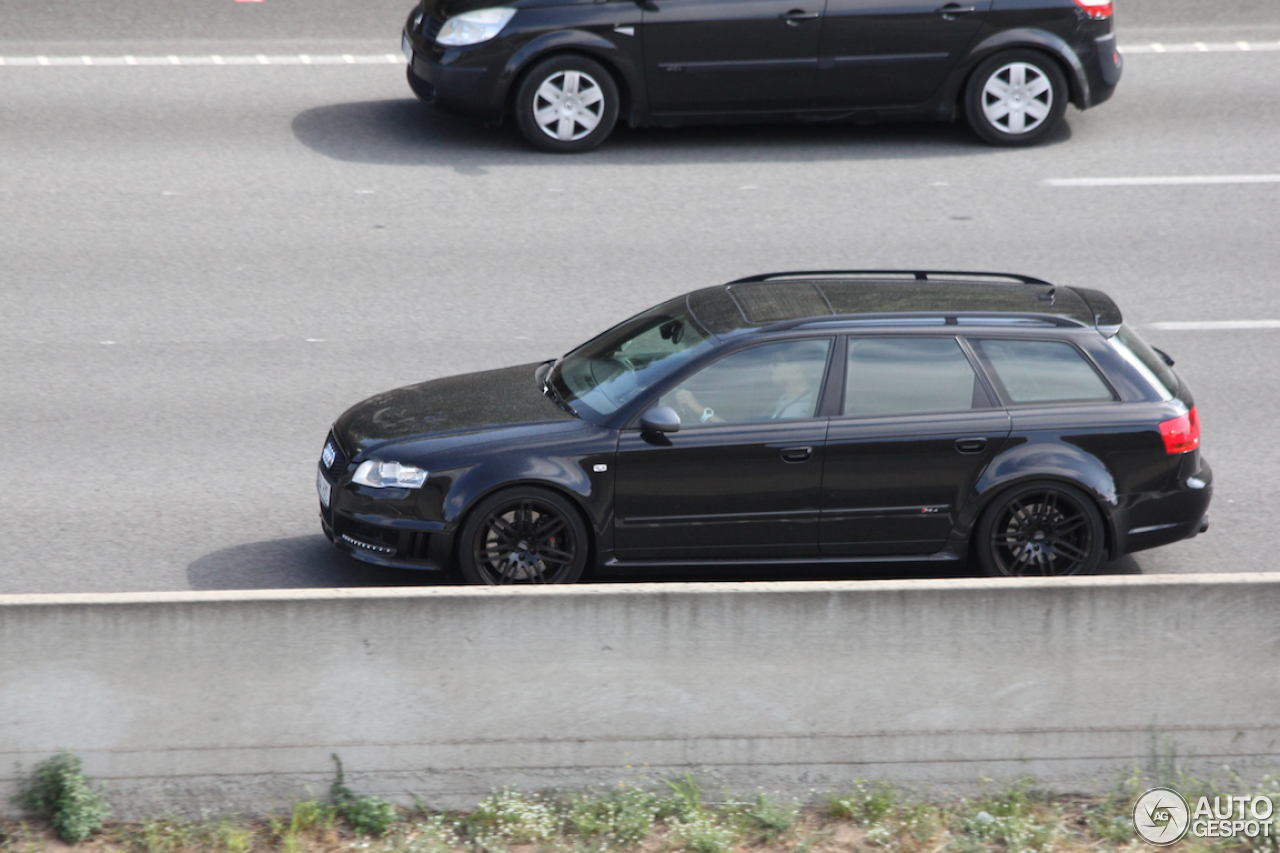 Audi RS4 Avant B7