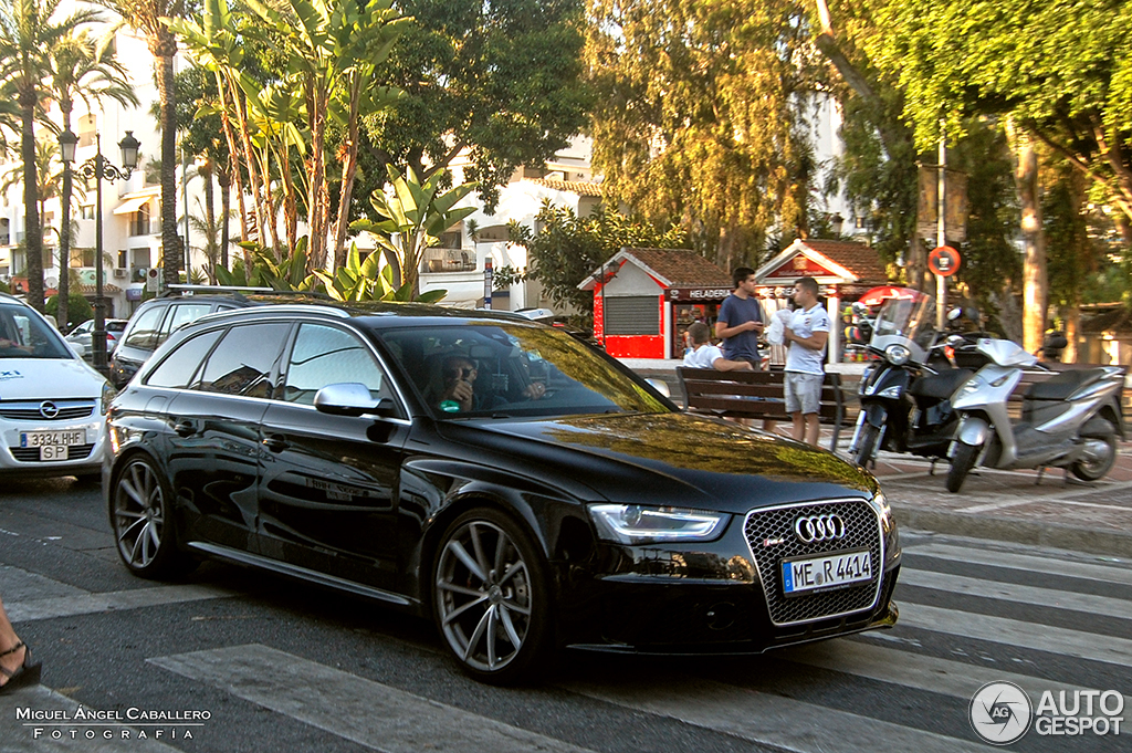 Audi RS4 Avant B8