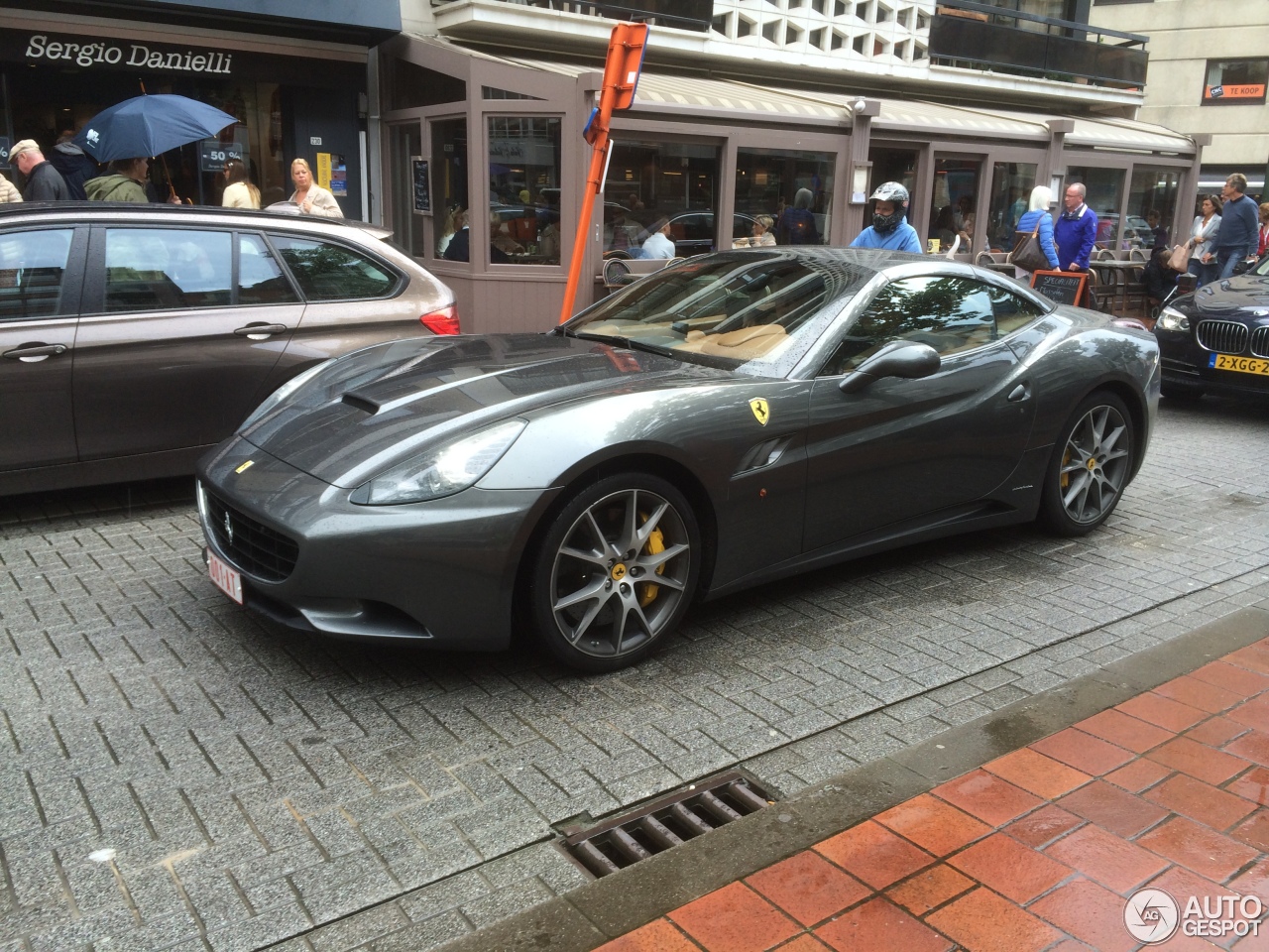 Ferrari California