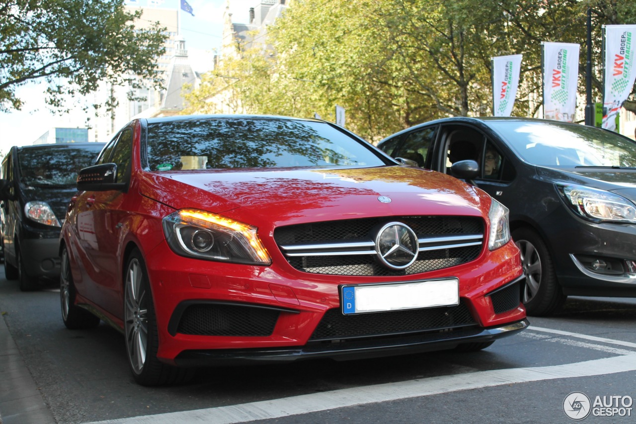 Mercedes-Benz A 45 AMG